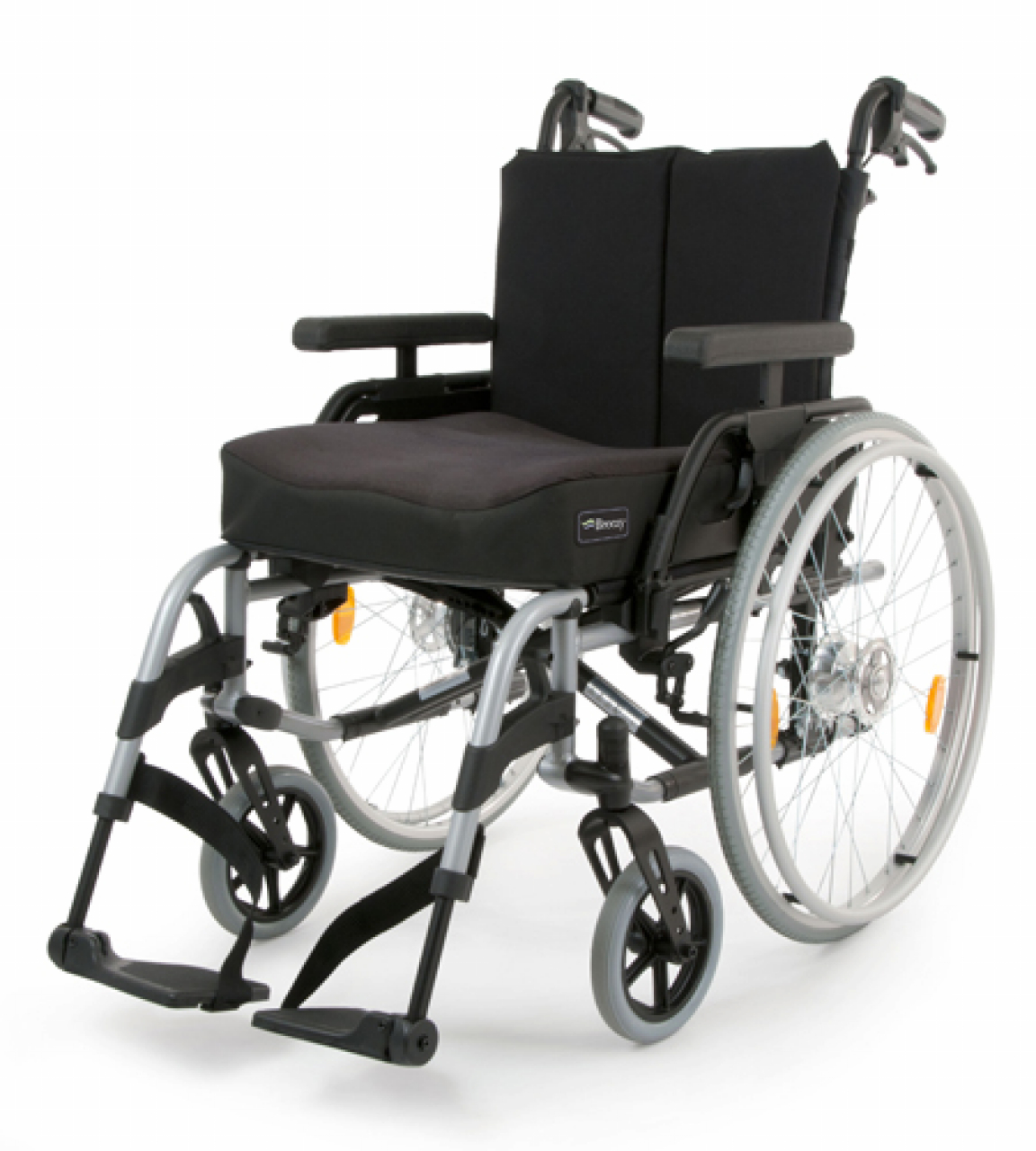Mechanické invalidné vozíky Invalidný vozík s brzdami pre doprovod foto